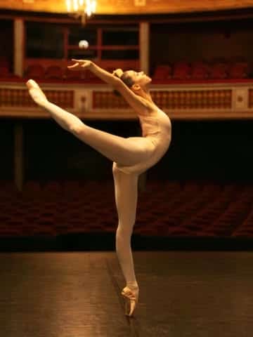 Claire Raynaud-Flavier