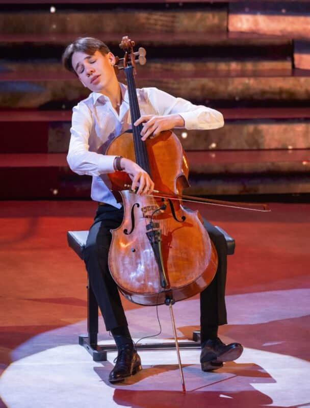 Lyam Chenaux, violoncelliste